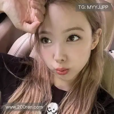 姬铃含